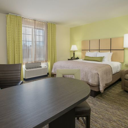 Candlewood Suites Del City By Ihg Exteriör bild