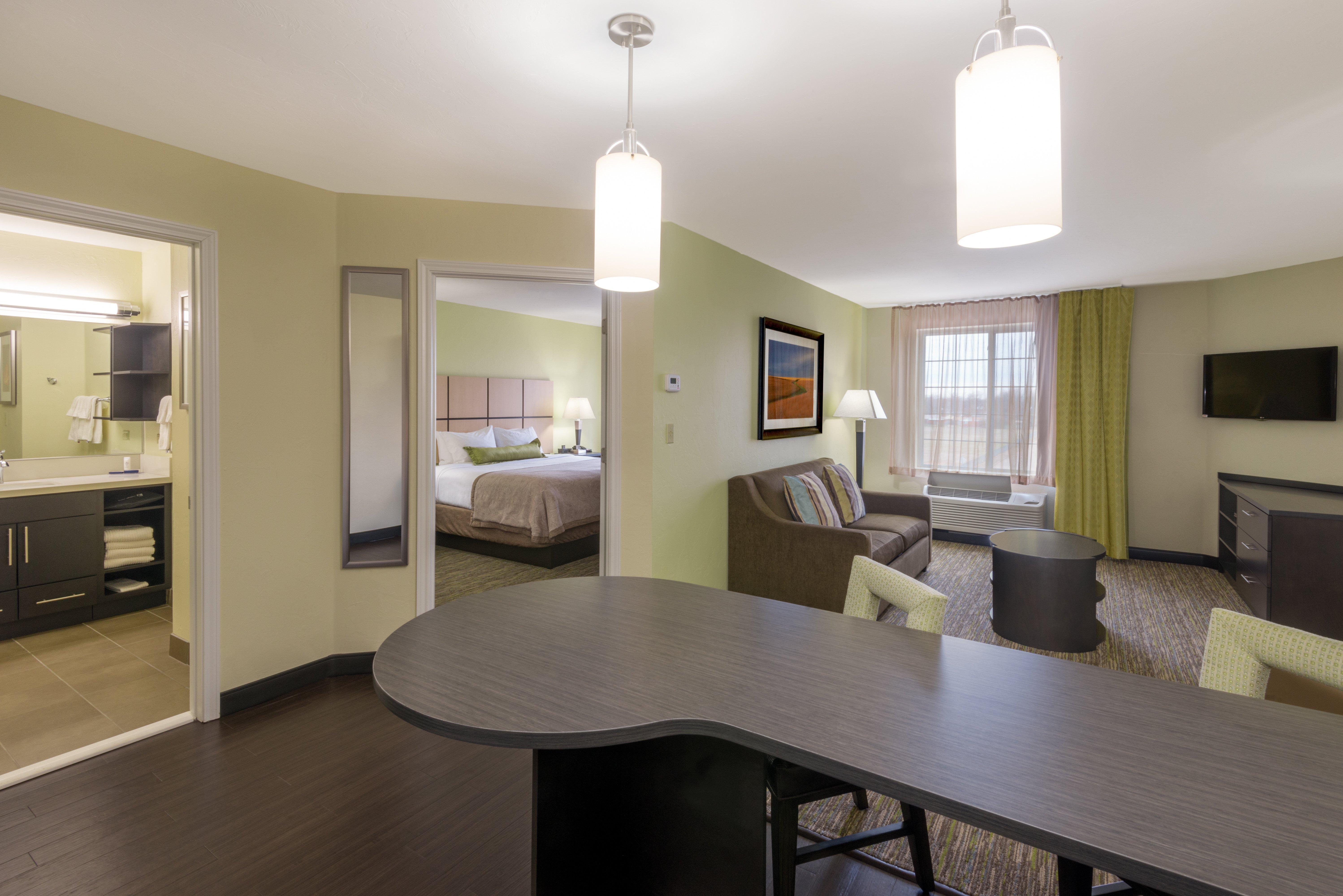 Candlewood Suites Del City By Ihg Exteriör bild