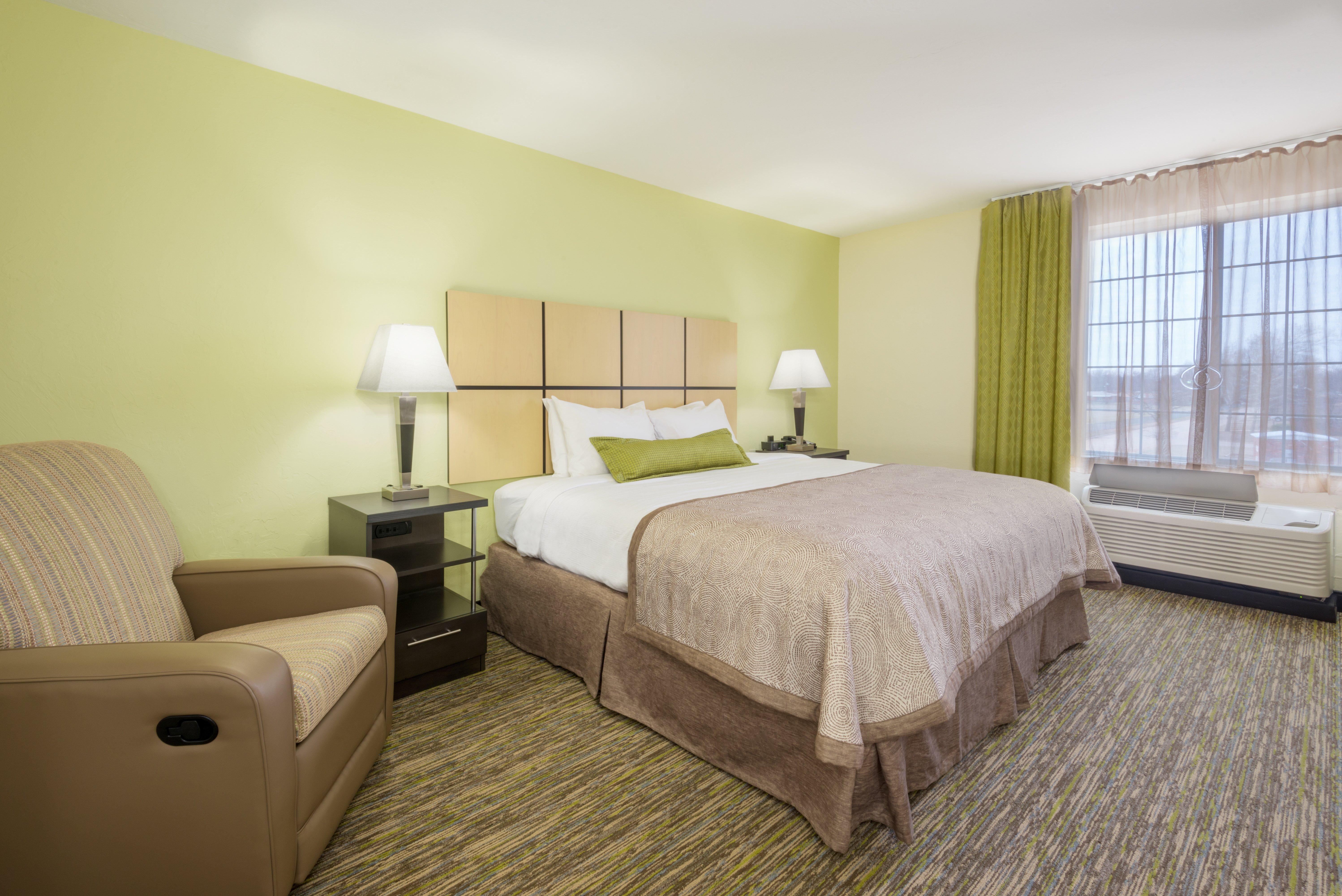 Candlewood Suites Del City By Ihg Exteriör bild