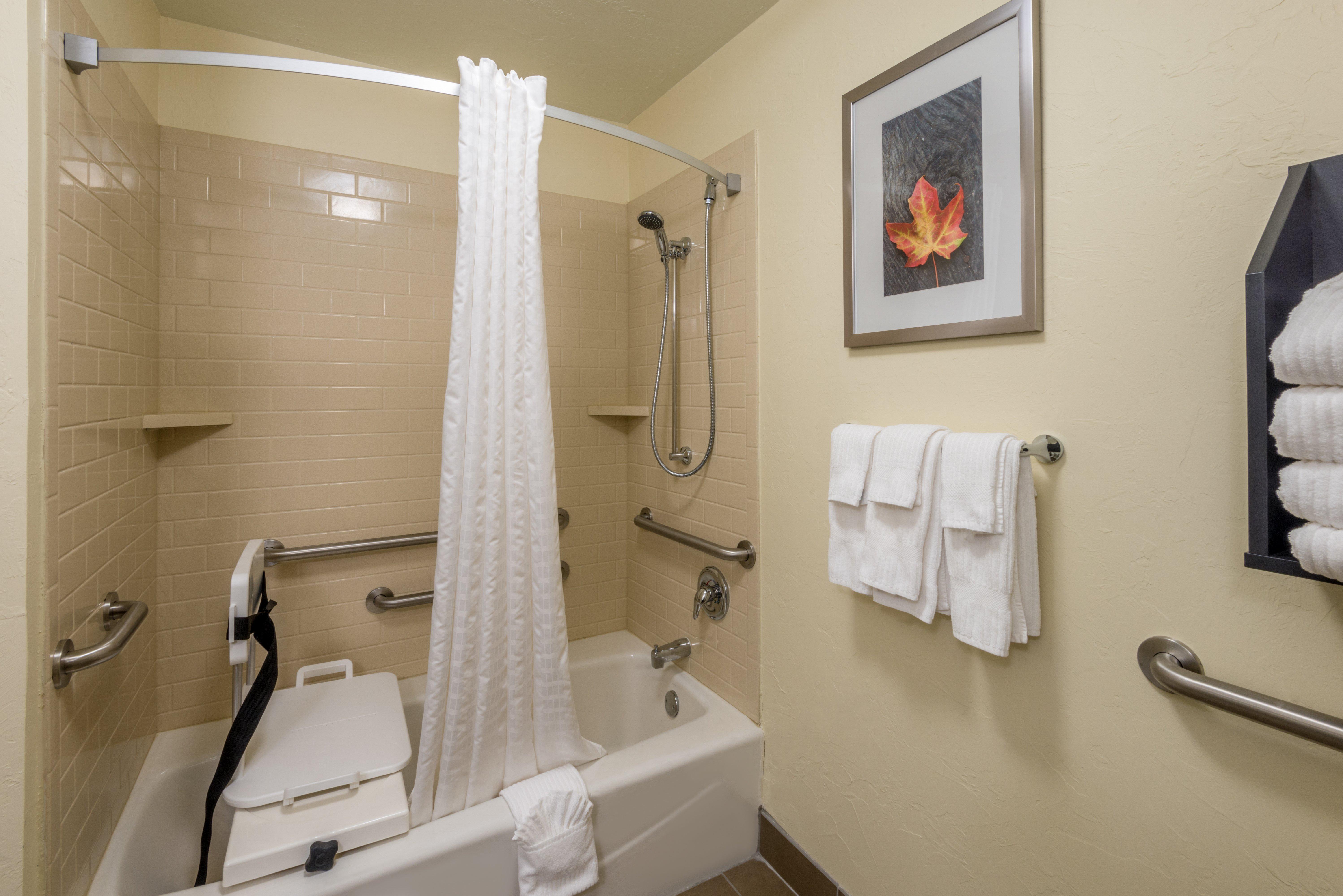 Candlewood Suites Del City By Ihg Exteriör bild